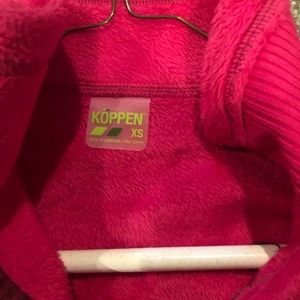 Hot pink koppen extra small fleece. LN